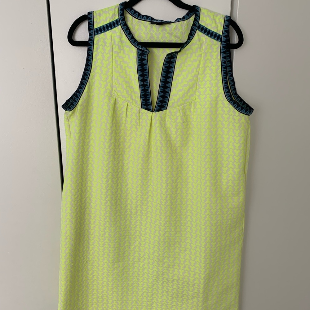 Bright J Crew shift dress💚💙